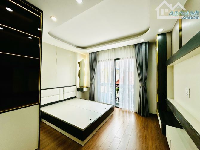 BÁN NHÀ TRƯƠNG ĐỊNH CỰC ĐẸP, DT 33M x 6 TẦNG, MT 4.1M, NHỈNH 8 TỶ,NHÀ MỚI CHỦ XÂY RẤT ĐẸP - 8