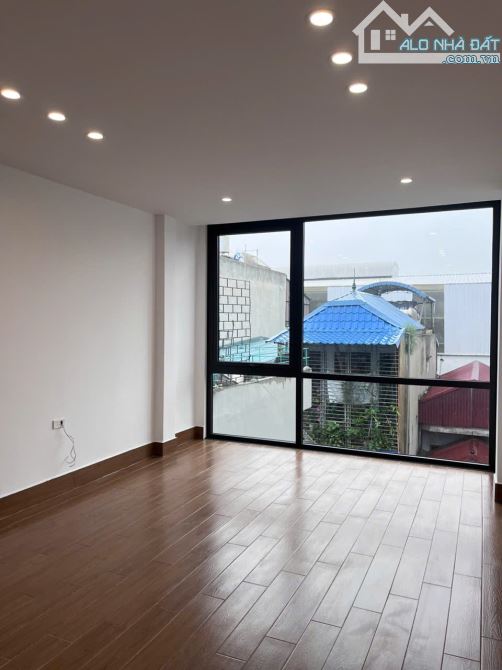 Bán NR tại khu TT Licola, 488 Ngọc Hồi, 11 tỷ, 102 m2, 5 tầng, có thang máy. Uy tín! - 8