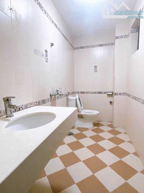 BÁN BIỆT THỰ PHÂN LÔ   NHÀ VƯỜN TAM TRINH 150m 4 TẦNG MẶT TIỀN 10m GIÁ 45 TỶ - 8
