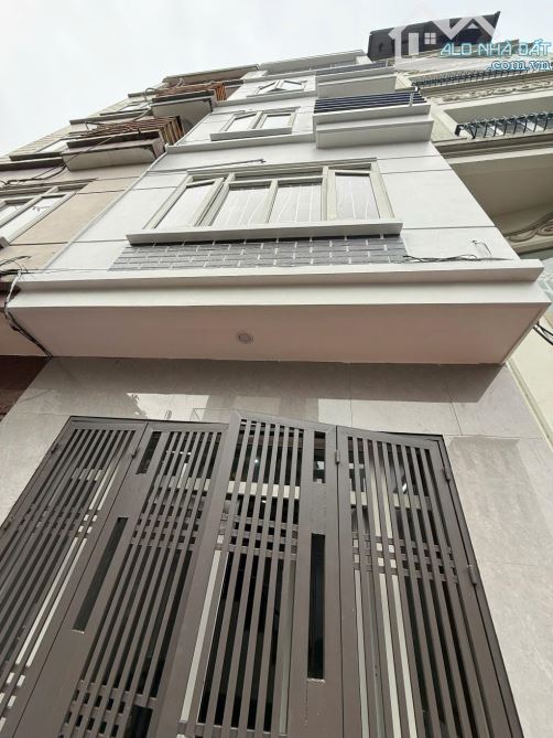 Phú diễn. Nguyễn Đạo An. 40m. 5 tầng. 7 phòng thoáng đẹp. Full nội thất. Nhỉnh 7 tỷ - 8