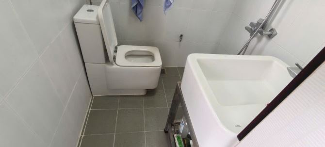 Cho thuê tập thể tầng 5 mặt phố Trần Khánh Dư, sau nhà Hát Lớn - 9