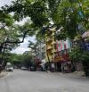 BÁN TÒA NHÀ 8 TẦNG P-LÔ NGUYÊN HỒNG, - 90M² , MT ĐẸP, THANG MÁY - VỈA HÈ Ô TÔ TRÁNH -