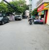 Cầu Giấy 5 Tầng Đủ Nội Thất Siêu Đẹp DT 35m .Trung Tâm Quận.10m Ra Ô Tô Tránh .Giá 7,6 Tỷ