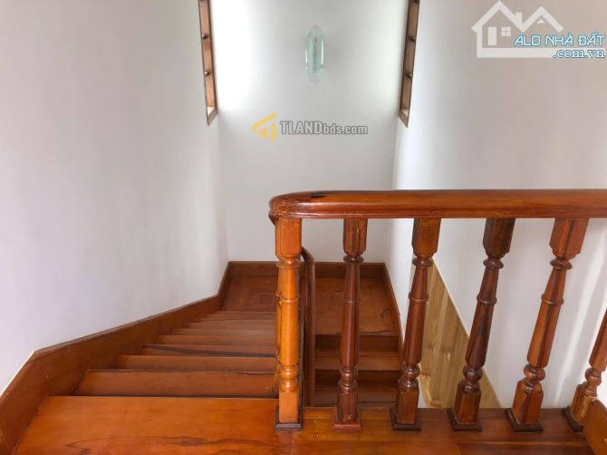 BÁN CĂN BIỆT THỰ 300M2 ĐANG CHO THUÊ 20 TRIỆU/ THÁNG - 5