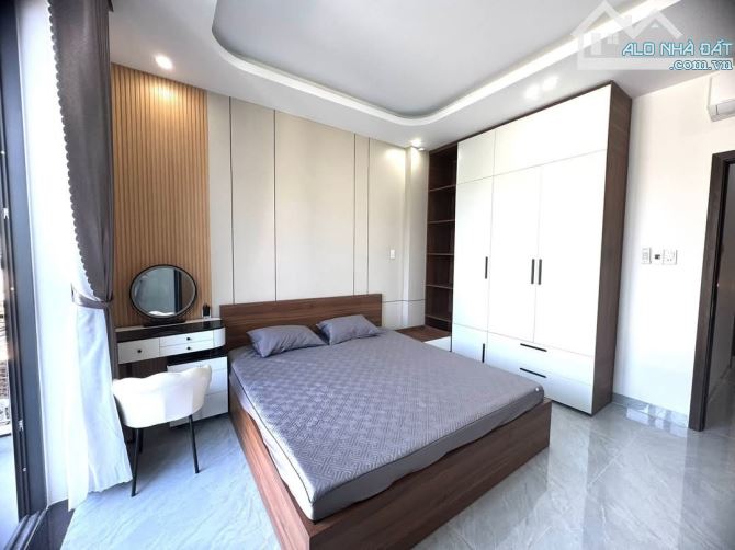 ♦♦♦ CHÍNH CHỦ GỬI THẠO BÁN NHÀ 3 TẦNG ĐẸP,KIÊN CỐ MỚI XÂY.KIỆT NGUYỄN PHUÓC NGUYÊN -