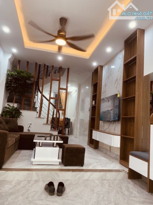 BÁN NHÀ QUANG TIẾN-NTL-DÂN XÂY-THOÁNG SÁNG-KV AN NINH TỐT-HX THÂN THIỆN-GIÁ RẺ