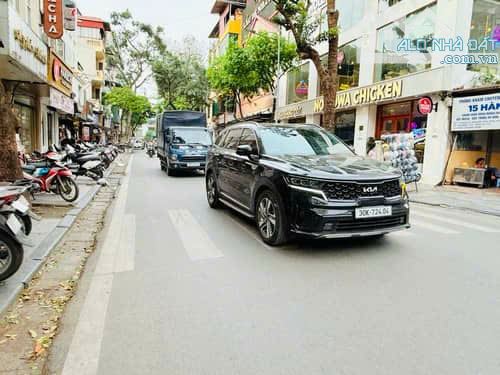 BÁN NHÀ MẶT PHỐ HÀNG CÓT, LÔ GÓC 3 THOÁNG, MẶT TIỀN KHỦNG, 50M2, CHỈ 50.X TỶ