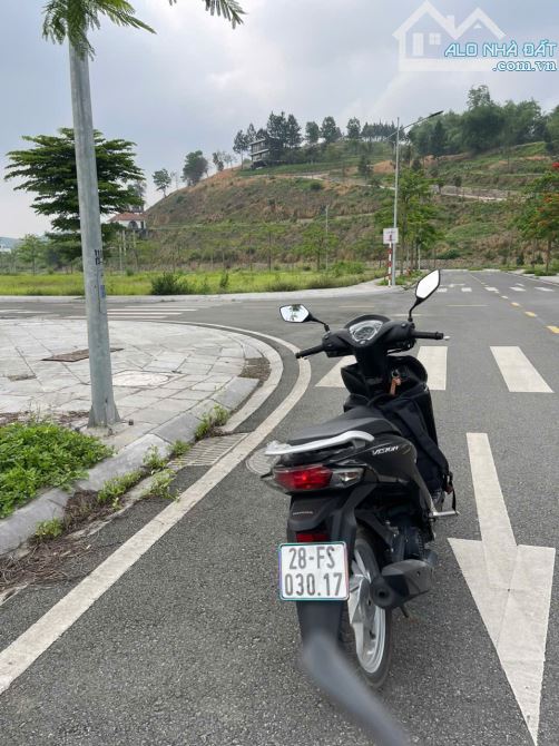 Bán đất nền dự án Phương Đông Green Valley, giá 21 triệu / m2, DT 114 m2, Lương Sơn