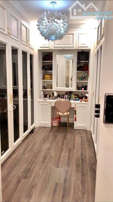 LÔ GÓC - VIEW THOÁNG - CHUNG CƯ CAO CẤP GELEXIA RIVERSIDE 107m2, 3p, 6,2 tỷ