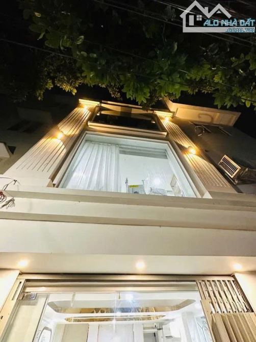 BÁN NHÀ TRẦN ĐÌNH XU-Q.1- HXH- 3 TẦNG-NGANG  3,6m- FULL NỘI THẤT- CHỈ 5.7 TỶ TL