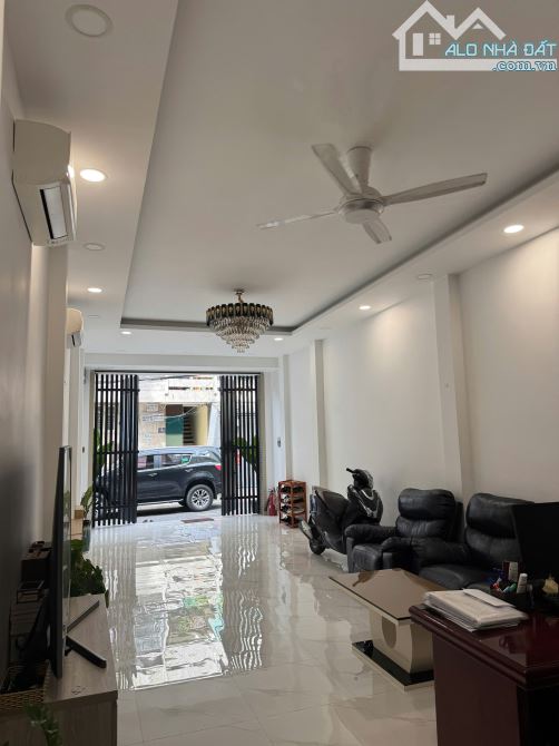 Hẻm 8m Công Viên  Gò Dầu, Tân Phú, Nhà trệt 3 lầu ST ở liền,  DT 4x19m, 11.5 tỷ