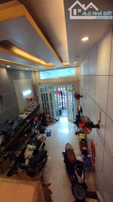 CHẤN ĐỘNG ! NHÀ BÁN ĐƯỜNG SỐ 22 P11 Q6, SÁT METRO (4X20) LỬNG 4 TẦNG. GIÁ CHỈ 14,5 TỶ
