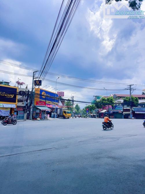 NP593 🆘 Nhà mới 1 Trệt 1 lầu  gần chợ 26 1 xẹc Nguyễn văn tiên phường Tân phong