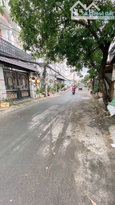 Bán nhà Phan Huy Ích, phường 12, Gò Vấp, 200m2, ngang 7m, hẻm 10m, giá 16.7 tỷ