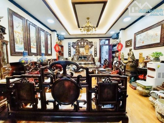 (HIẾM) Bán Biệt Thự Tân Mai, NỘI THẤT ĐẸP, 85m2, 5 tầng, giá 25.8 tỷ