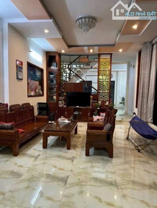 Bán nhà đẹp 1 lầu đường số 11 Cồn Khương dt 147m2 lộ 21m giá tốt