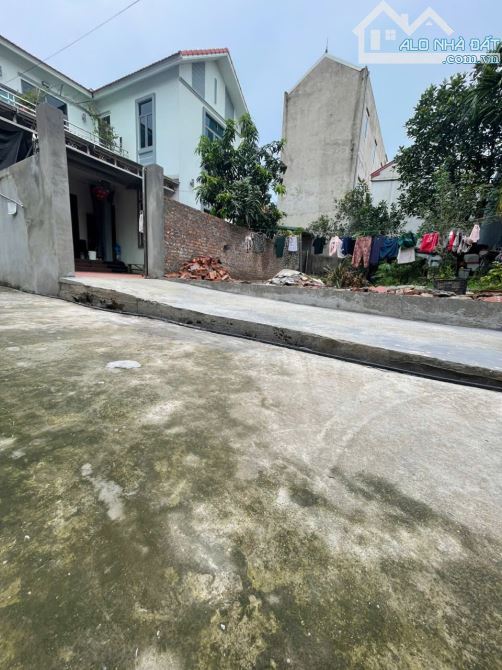Siêu phẩm Chúc Sơn ra lò.Dt :52m2 mt 4m