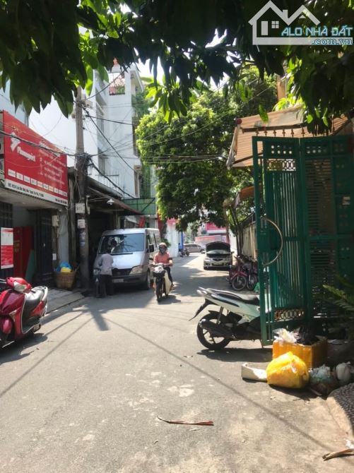 Bán nhà hẻm 7m Lũy Bán Bích Tân Phú 18.7x19m đúc 3 lầu (gần Trịnh Đình Trọng)