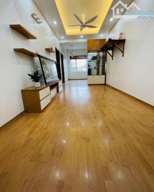 4,1 Tỷ Căn Hộ 2 Ngủ Toà OCT5 Resco Phạm Văn Đồng -Đối Diện CV Hoà Bình -DT 70m
