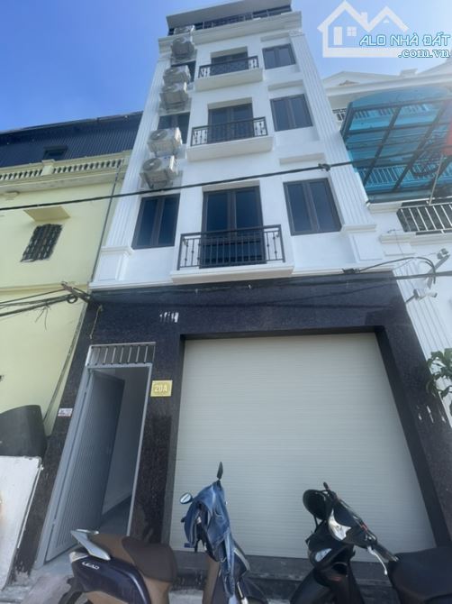 Bán nhà dòng tiền Trịnh Văn Bô, 147m2, 6 tầng, 22 phòng, 1,32 tỷ/năm, hơn 25 tỷ.