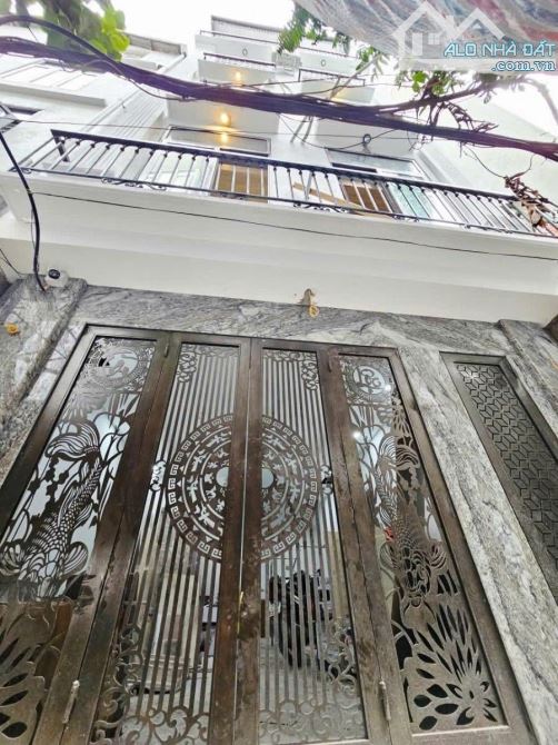 HIẾM HIẾM ! BÁN NHÀ LIỄU GIAI 60M2 - 6 TẦNG THANG MÁY - 6.8M MẶT TIỀN - 17.5 TỶ - GẦN PHỐ