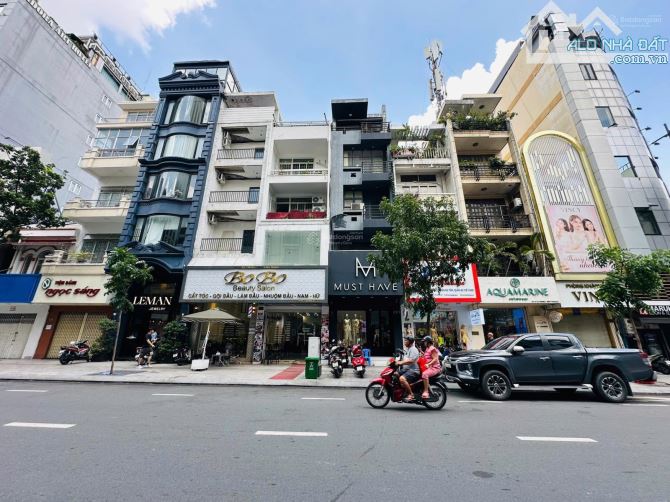 Bán nhà  2 MT đường  Nguyễn Tri Phương, P.4, Q10 - 194m2 - Gía bán 59 TỶ TL