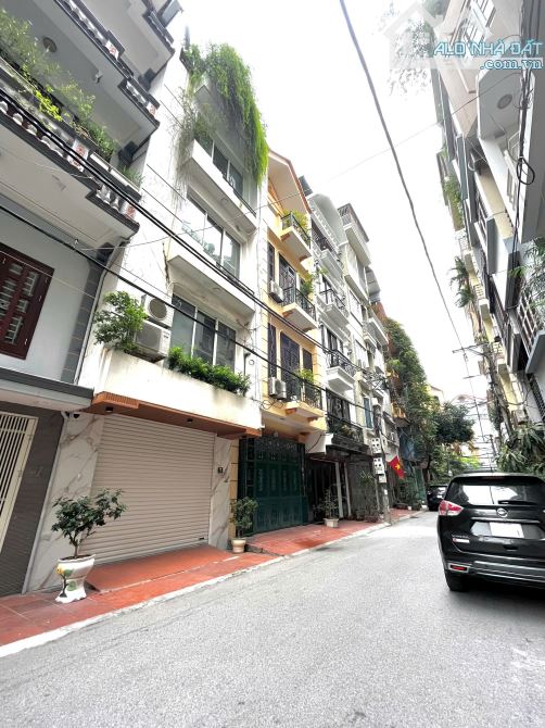 Bán nhà 7 tầng thang máy Tây Hồ, ô tô tránh, kinh doanh - 81m chỉ 26 tỷ