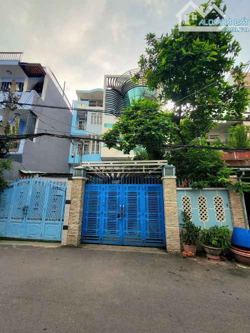 Mặt tiền kinh doanh 4 tầng(Hầm) Gần 200m²(5.6m*33) Giá Tốt