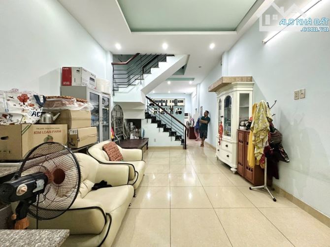 68M² – HẺM XE TẢI NHƯ MẶT TIỀN – NGUYỄN XÍ 2 CHIỀU – Ở HAY KINH DOANH ĐỀU ĐỈNH