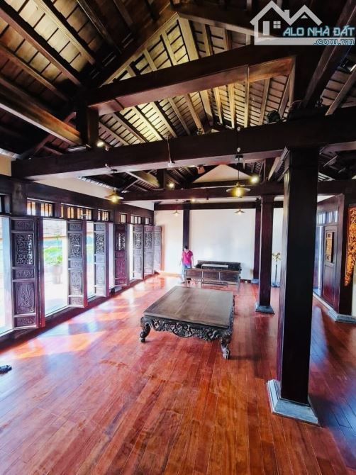 9T MẶT PHỐ VIP NHẤT ĐỐNG ĐA - VIEW HỒ HOÀNG CẦU- KD VÔ ĐỐI - DÒNG TIỀN 3.6 TỶ/ năm