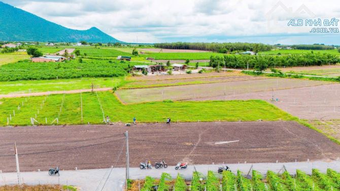 Đất ngộp ngay tt. dương minh châu 150m2 ONT cạnh trường học đường ô tô