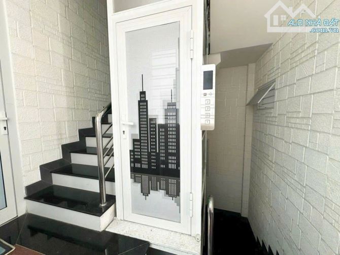 bán toà căn hộ 5 tầng kiệt ô tô Hoàng Văn Thụ - Hải Châu trung tâm ĐN - Giá tốt