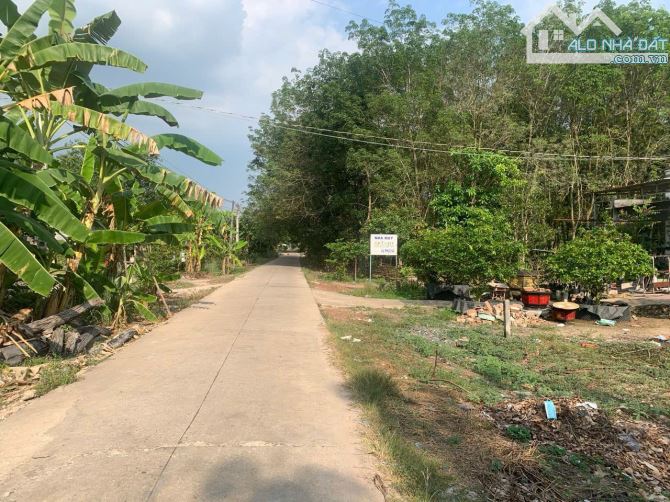 Đất cắt lỗ HXT kinh doanh ngay Vòng xoay Tân Châu 475m2 tc 680tr