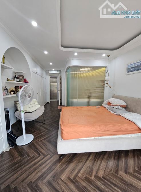 Bán nhà Hoa Lâm, Long Biên 50m², 4 tầng, giá 7.2 tỷ