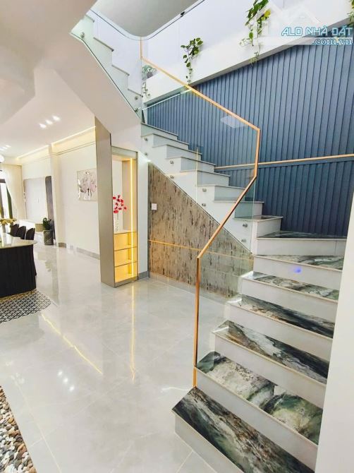 NHÀ MỚI Ở ĐÔ THỊ PHƯỜNG 5 TP MỸ THO 3PN ĐƯỜNG Ô TÔ - 10