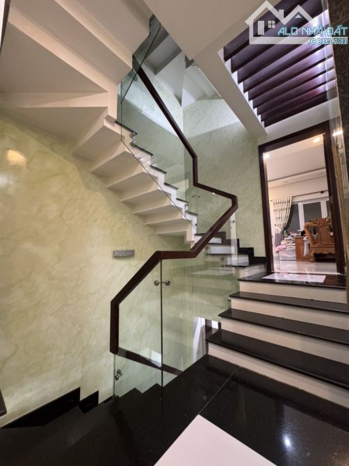 🏠Đường 25A , P10 ,Q6. DT 5 x 23, 5 tầng. Giá 20 tỷ TL.  💓BIỆT PHỦ THANG MÁY BÌNH PHÚ Q6 - 11