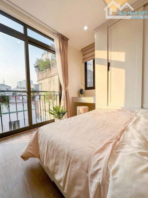 Chung cư Cầu Giấy chỉ hơn 5 tỷ 2 ngủ 67m2 - 1