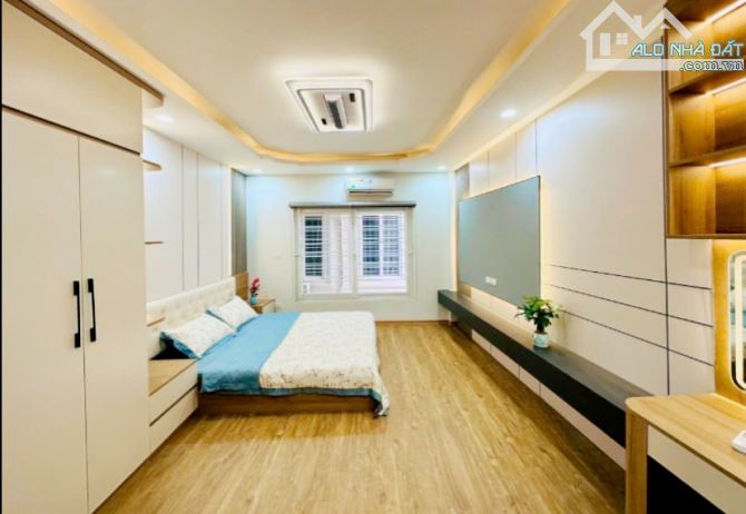 BÁN NHÀ XUÂN LA, 50M² x 5 TẦNG, PHÂN LÔ, NGÕ THÔNG, ÔTÔ TRÁNH, GIÁ CHỈ 9.5 TỶ - 1