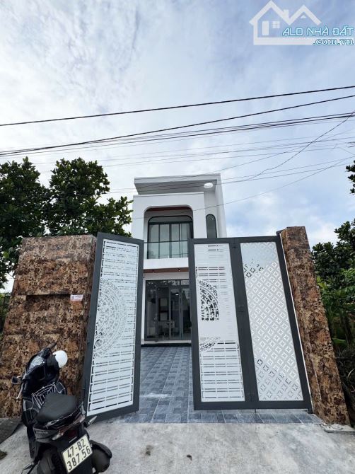 NHÀ MÊ MỚI XÂY P. EAKAO HẺM CẤP 1 YWANG ĐƯỜNG Ô TÔ NÉ NHAU - Loctran - 1