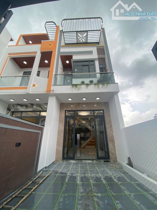 Nhà Mới 4x 23m. Cách Ngã 4 Xoài Đôi 2km. Cách Chợ Bình Chánh 20 Phút - 1