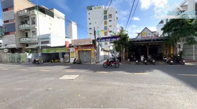Bán lô góc đường Củ Chi -gần biển hiện đang cho thuê - 1