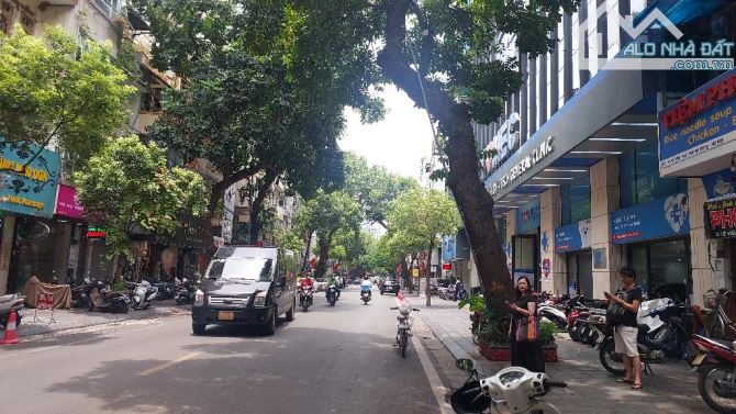 Bán nhà mặt phố Lê văn Hưu diện tích 80 m2 ,4tầng