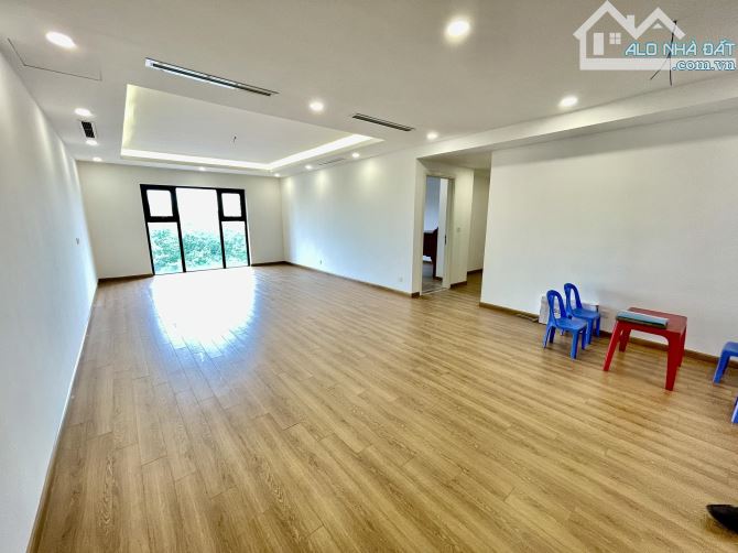 CĂN GÓC 3 NGỦ CHUNG CƯ HÀ NỘI PARAGON KHU ĐÔ THỊ MỚI DỊCH VỌNG HẬU CẦU GIẤY 141m 8.5 TỶ - 1