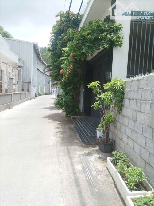 LÔ ĐẤT TUYẾN 2 - TRẦN NHÂN TÔNG - ĐƯỜNG RỘNG 4M - VUÔNG VẮN - PHÁP LÝ BÌA HỒNG - 1