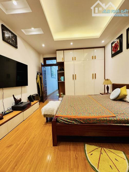 TRẦN CUNG 56M2, MT 4M, NHÀ 4 TẦNG, 2 MẶT THOÁNG, GẦN CÔNG VIÊN, NGÕ THÔNG, GIÁ 10 TỶ, - 1