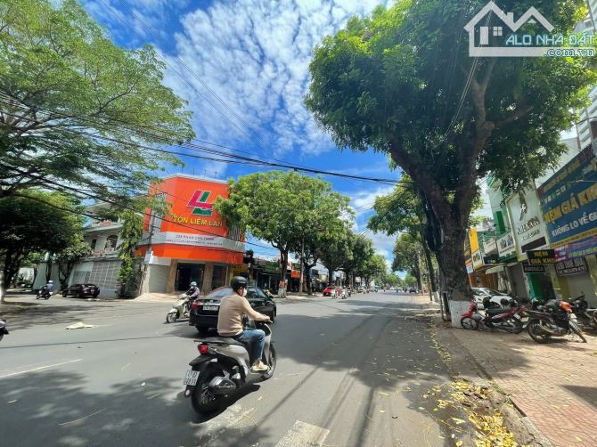 MẶT TIỀN KINH DOANH SẦM UẤT ĐƯỜNG PHAN CHU TRINH CÓ NHÀ CẤP 4: GIÁ 17,5 tỷ - 1