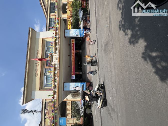 Bán đất Tô Hiệu - Ô TÔ vào đất - 2 thoáng - 3 bước ra phố - 43m2 - Chỉ 7.x tỷ - 1