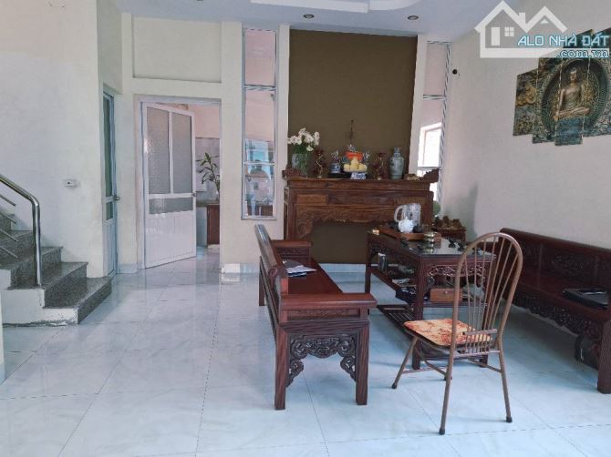 BÁN NHÀ MẶT PHỐ KINH DOANH ĐƯỜNG Ô TÔ TRÁNH DT 70M2 MT 5M LÔ GÓC 3 T - 1