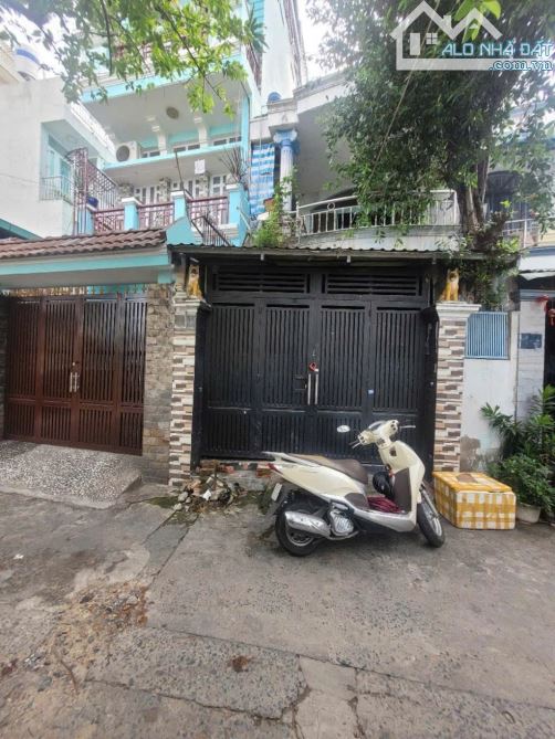 HẺM XE HƠI gần NGUYỄN VĂN ĐẬU , P5 BÌNH THẠNH – 1 TRỆT 1 LẦU – 56m² ( 4.2m x 14m) - 1