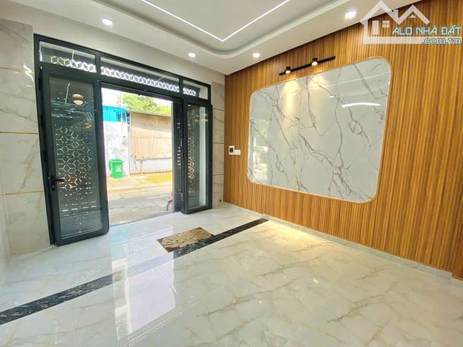 SIÊU PHẨ.M MẶT TIỀ.N NỘI BỘ LÊ VĂN QUỚI - NGÃ TƯ 4 XÃ - ( 4X16M ) - 1